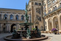 EQS Hamburg und Schwerin