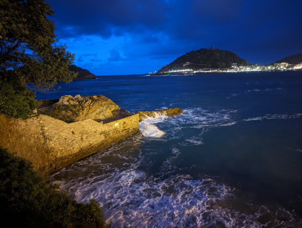 PXL_20230412_192639848.NIGHT_